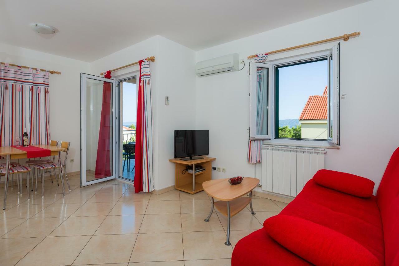 Apartments Villa Vallum โบล ภายนอก รูปภาพ