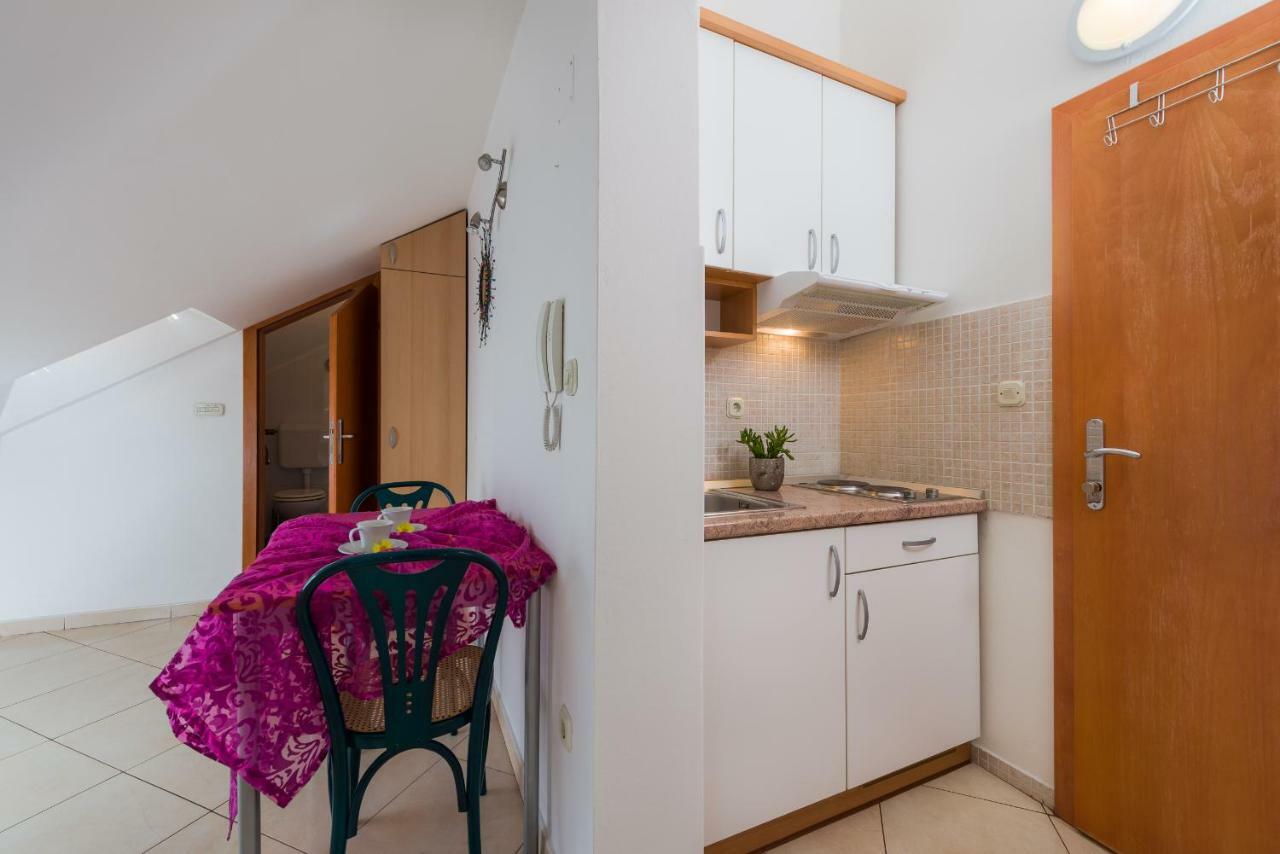 Apartments Villa Vallum โบล ภายนอก รูปภาพ