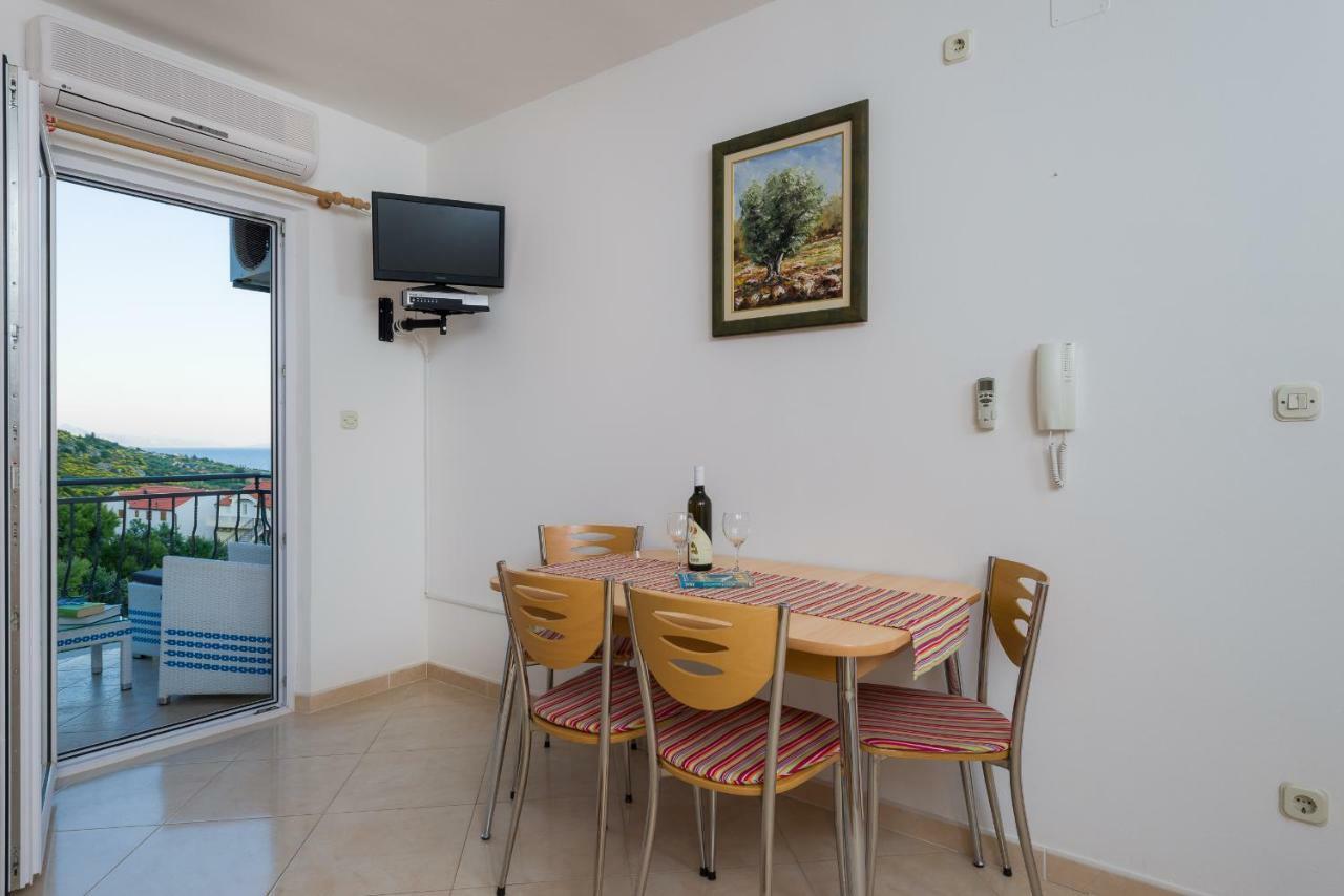 Apartments Villa Vallum โบล ภายนอก รูปภาพ