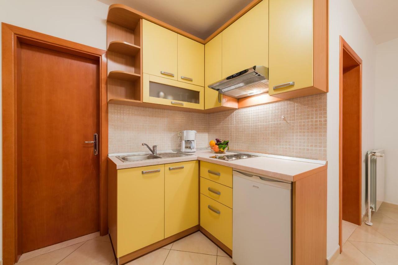 Apartments Villa Vallum โบล ภายนอก รูปภาพ