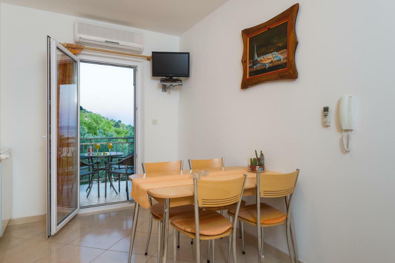 Apartments Villa Vallum โบล ภายนอก รูปภาพ