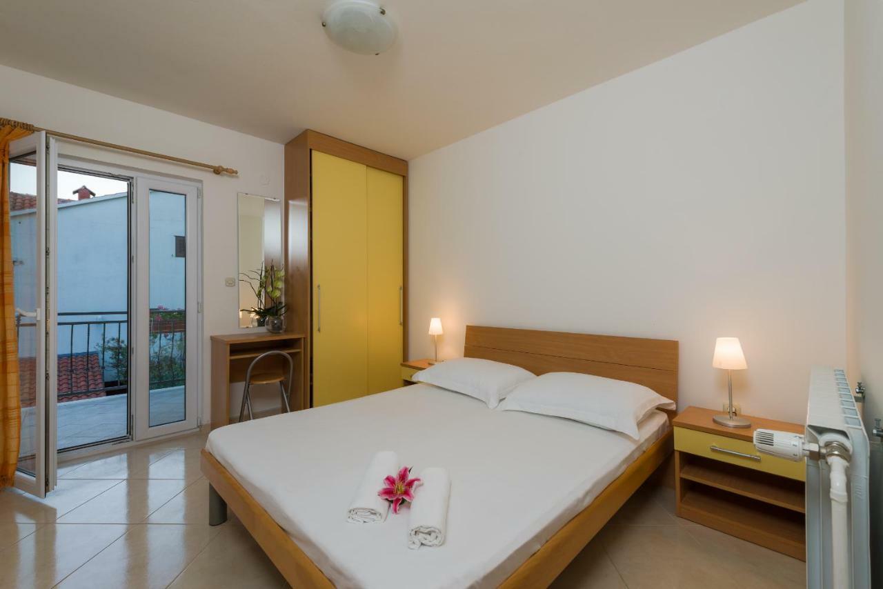 Apartments Villa Vallum โบล ภายนอก รูปภาพ