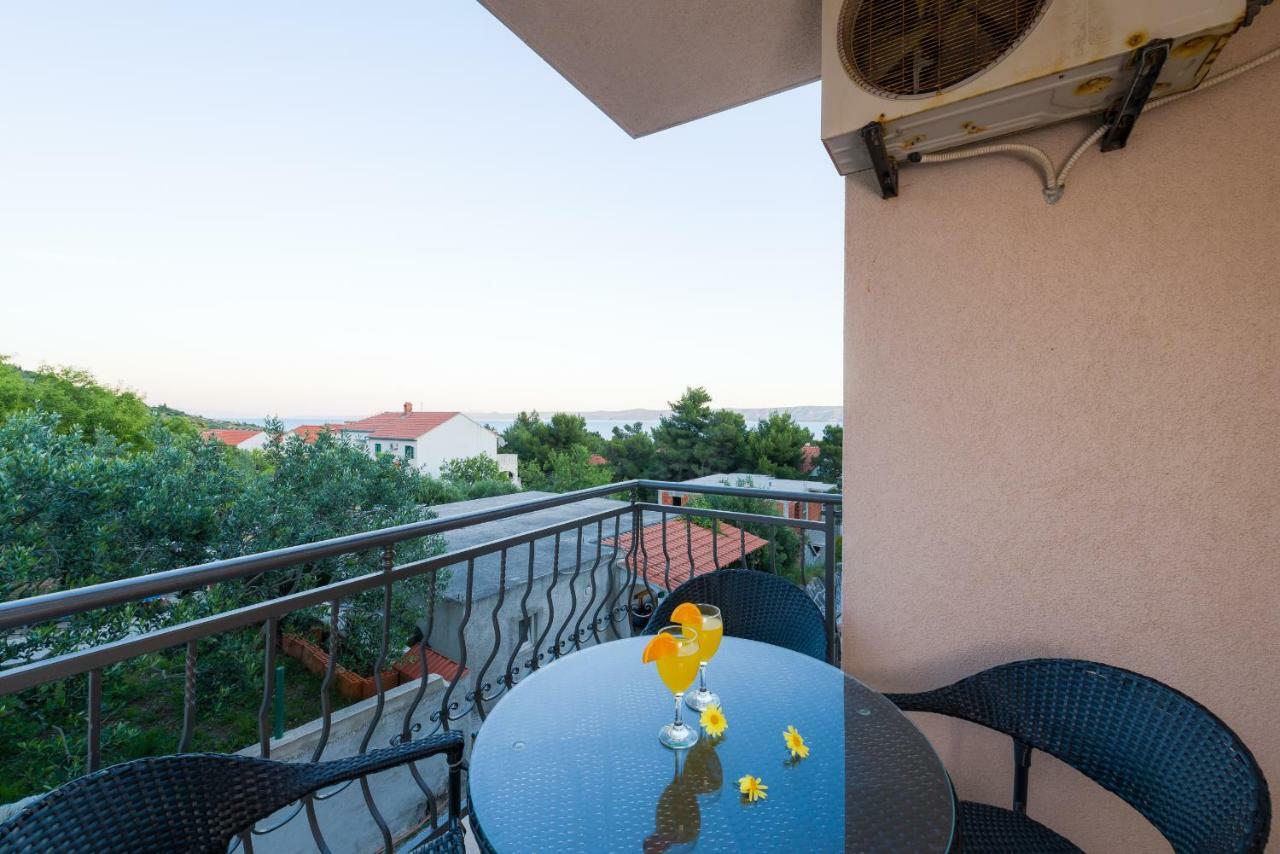 Apartments Villa Vallum โบล ภายนอก รูปภาพ