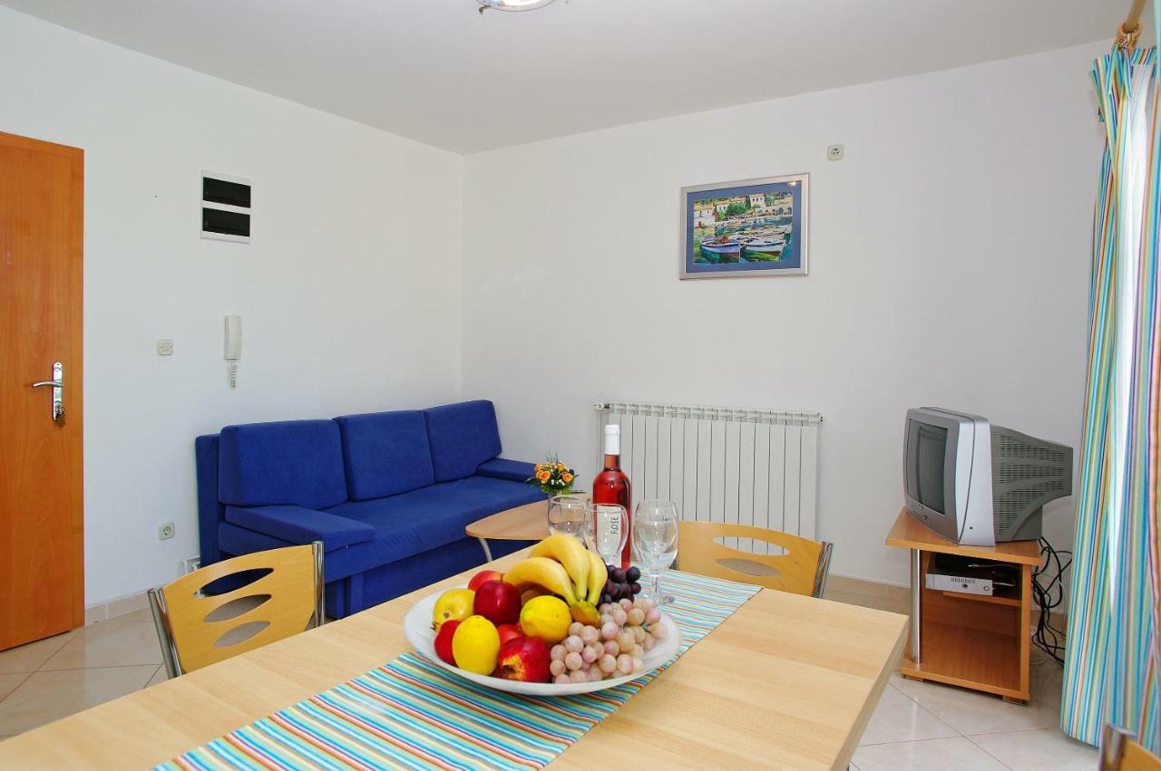 Apartments Villa Vallum โบล ภายนอก รูปภาพ